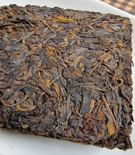 Load image into Gallery viewer, #680 2004 Sheng Puerh - Wild Zhuan Cha Old Trees
