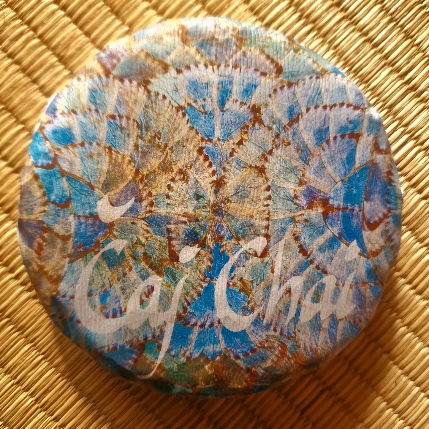 #105 Pastel de Té Blanco Gu Shu Mariposa Salvaje